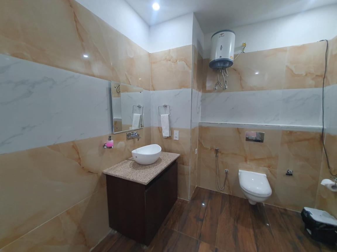 Akash Hotel Managed By Jk Hotels & Resorts Kathua Esterno foto