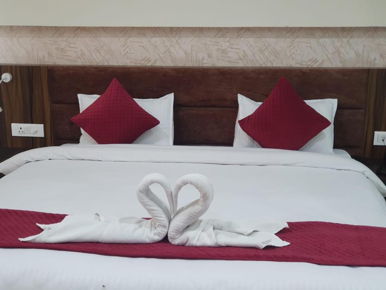 Akash Hotel Managed By Jk Hotels & Resorts Kathua Esterno foto