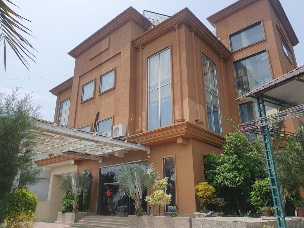 Akash Hotel Managed By Jk Hotels & Resorts Kathua Esterno foto